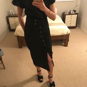 High waisted black midi skirt